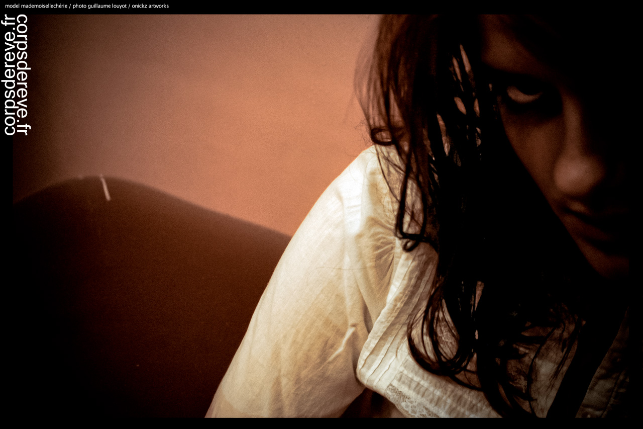 bloodbath archives photographiques pour Corps de R&ecirc;ve (modele photo : Mademoisellecherie)